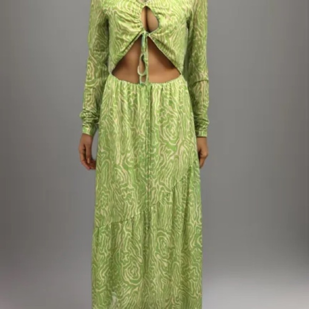 Elegant Lime Green Long Sleeve Dress - Picture 6 of 9